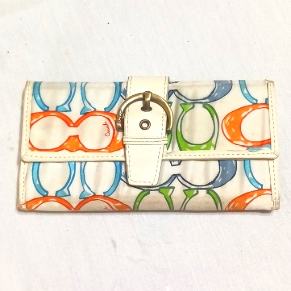 Coach Handbags - Coach Wallet